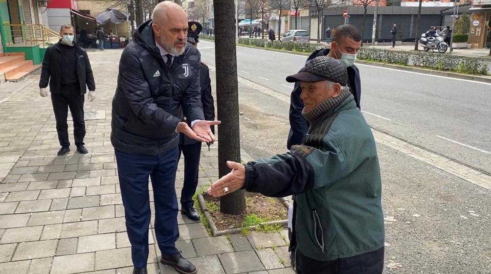 Έντι Ράμα: Που πας Χριστιανέ μου; (σ.σ. Και Μουσουλμάνε μου)! (photo gallery)