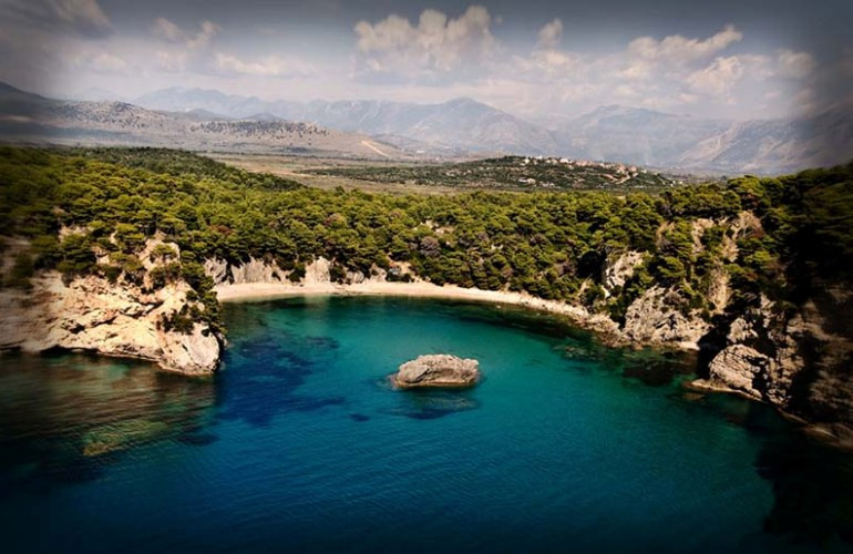 Εξάρθρωση κυκλώματος μεταφοράς μεταναστών στην Πάργα