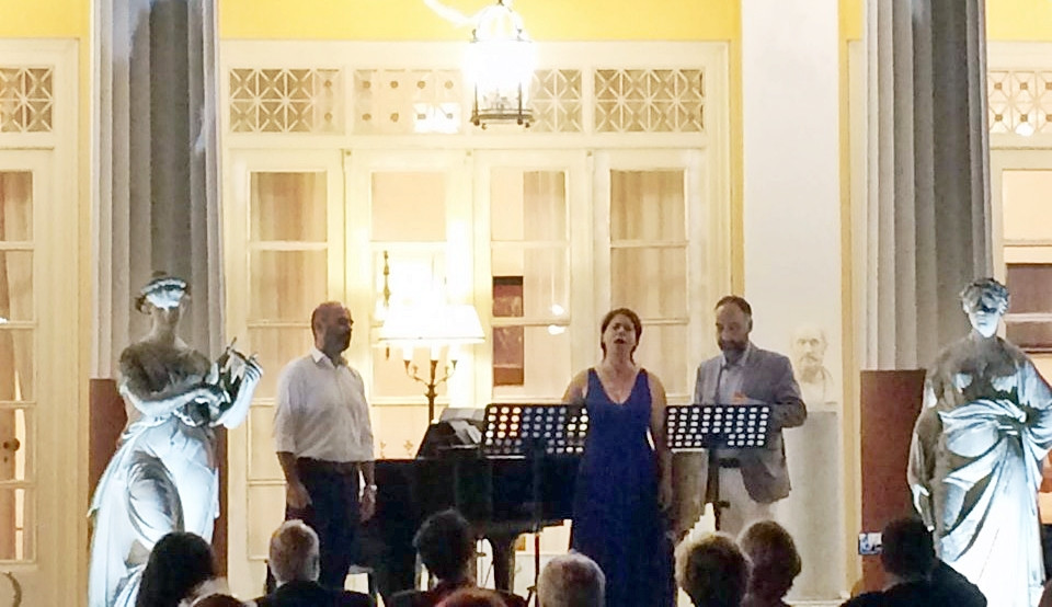 The voices ideale: Μια εξαίσια βραδιά στο Αχίλλειο (video)