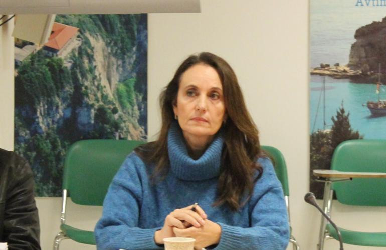 Πάντα γελαστοί, μα όχι γελασμένοι