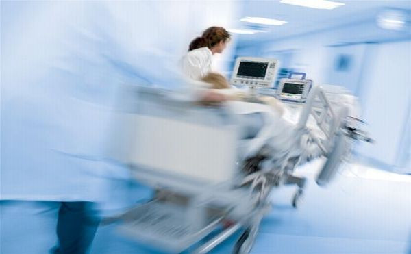 Στην εντατική του Νοσοκομείου Πατρών, 2χρονο κοριτσάκι από την Κέρκυρα