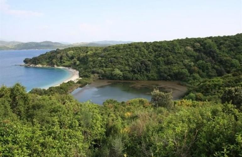 KKE: Κάλπικη η αντιπαράθεση ΣΥΡΙΖΑ-ΝΔ για την επένδυση στον Ερημίτη