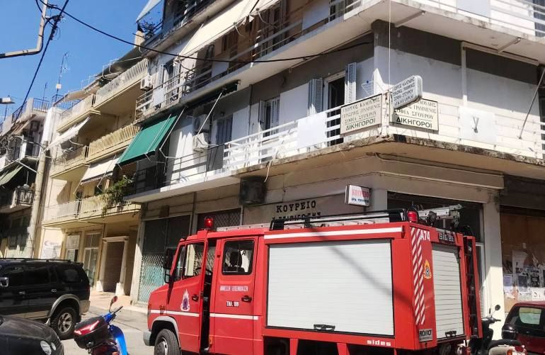 Άμεση επέμβαση της Πυροσβεστικής σε φωτιά σε σπίτι στην πόλη