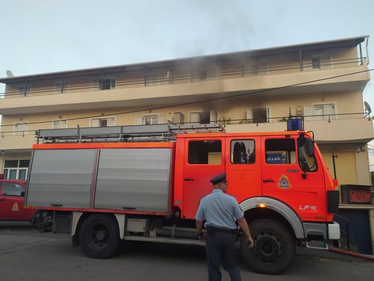 Τέθηκε υπό έλεγχο φωτιά σε σπίτι στην περιοχή Βρυώνη