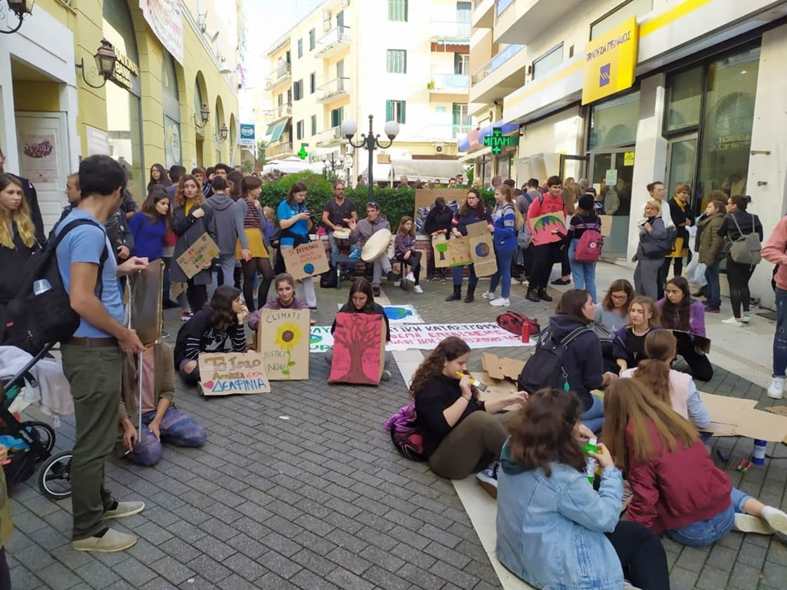 «Fridays for Future» | Η επιστολή στην Μερόπη Υδραίου