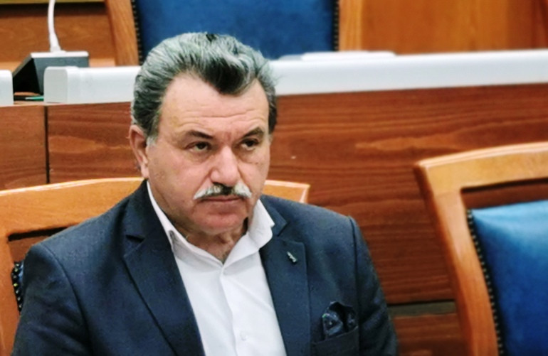 Γαλιατσάτος: Παραβιάζουν κάθε νομιμότητα στον νέο περιφερειακό ΦΟΔΣΑ