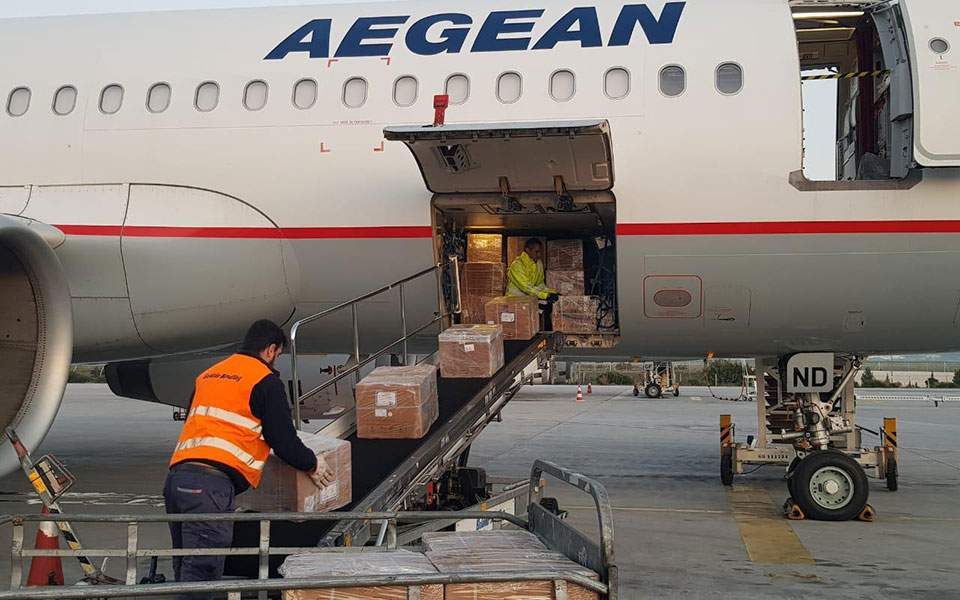 1.7m face masks and other health supplies arrive in Athens from China