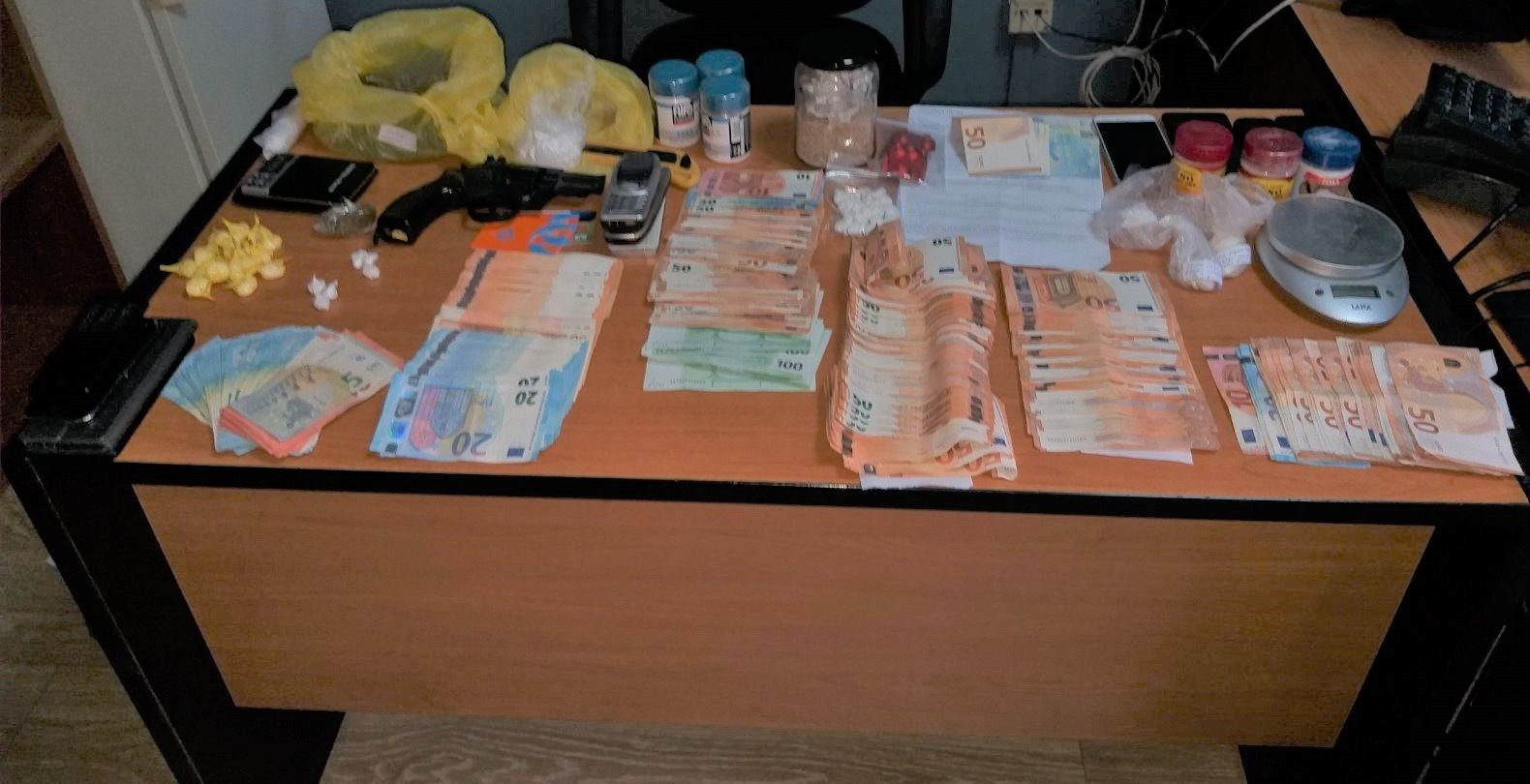 Εξάρθρωση δύο εγκληματικών οργανώσεων κοκαΐνης