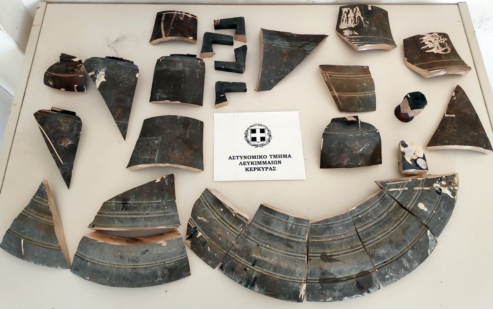 Έκλεβαν τις καμπάνες από ερημικές εκκλησίες στην περιοχή της Λευκίμμης!