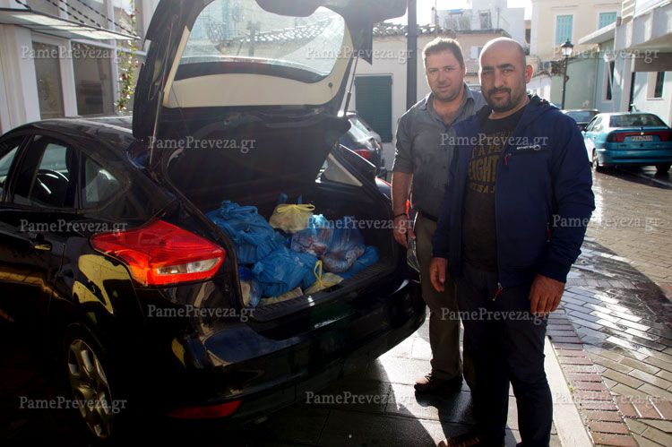 Πιστοί στο ραντεβού τους οι κυνηγοί από τα Ριζά Πρέβεζας - Πολλά κιλά κρέας σε άπορες οικογένειες