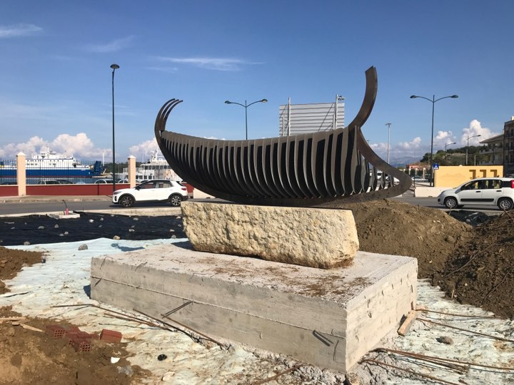 Η Απήδαλoς Ναυς «έδεσε» στον κόμβο του Νέου Λιμένα
