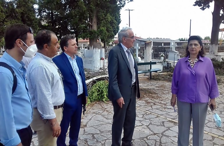 Επίσκεψη Κράτσα σε Ζάκυνθο - Έργα ΕΣΠΑ και ζημιές στο Νεκροταφείο στην ατζέντα