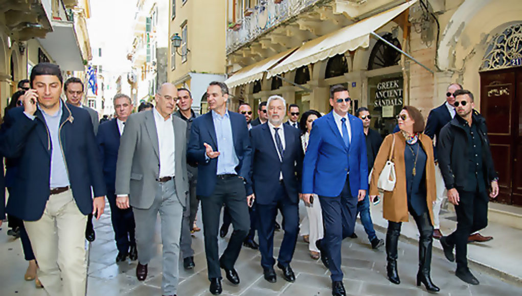 Βραδάκι στον Ερημίτη, ο Μητσοτάκης