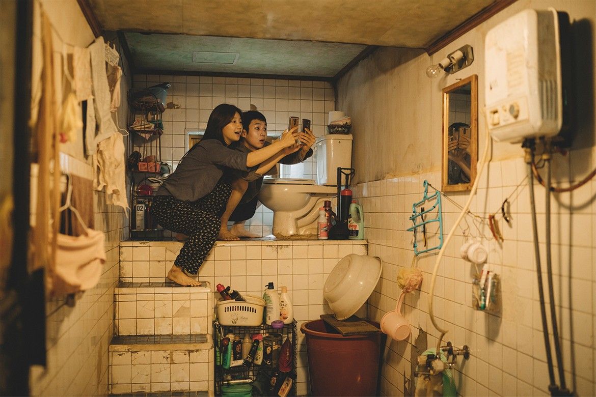 Cine Orfeas – Παράσιτα – Parasite