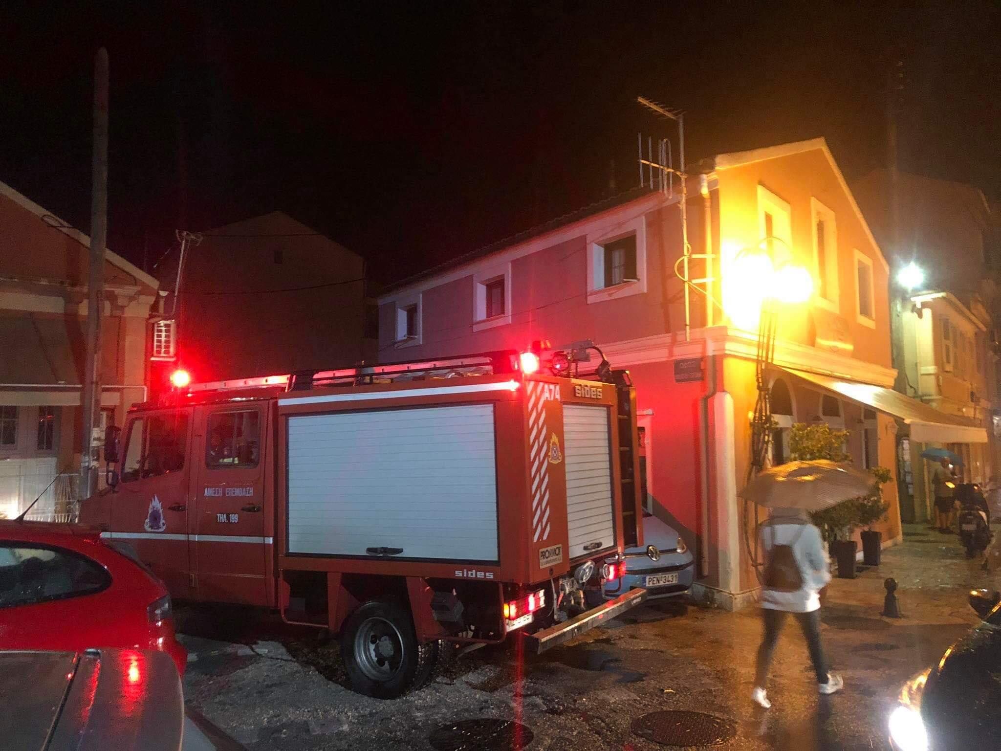 Σβήστηκε έγκαιρα φωτιά σε κουζίνα στο Μαντούκι