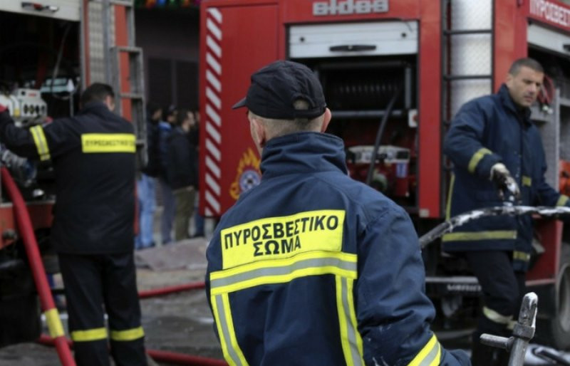Φωτιά σε κουζίνα σπιτιού στο Γαστούρι