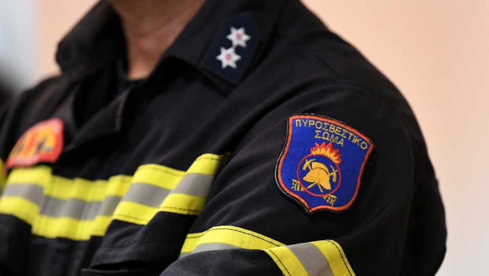 Έκαιγε χόρτα -Ιούλιο μήνα!- και προκάλεσε την πυρκαγιά στους Μαγουλάδες