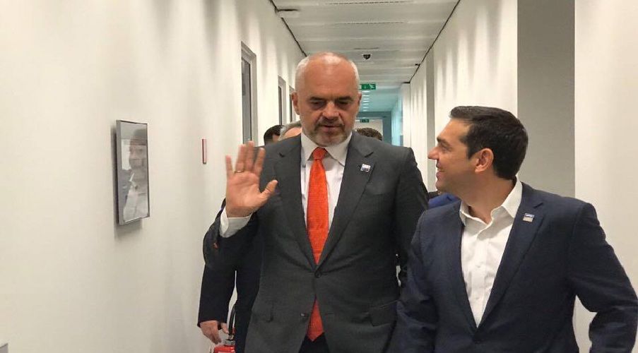 Ζητούν ενημέρωση για την ελληνοαλβανική Συμφωνία