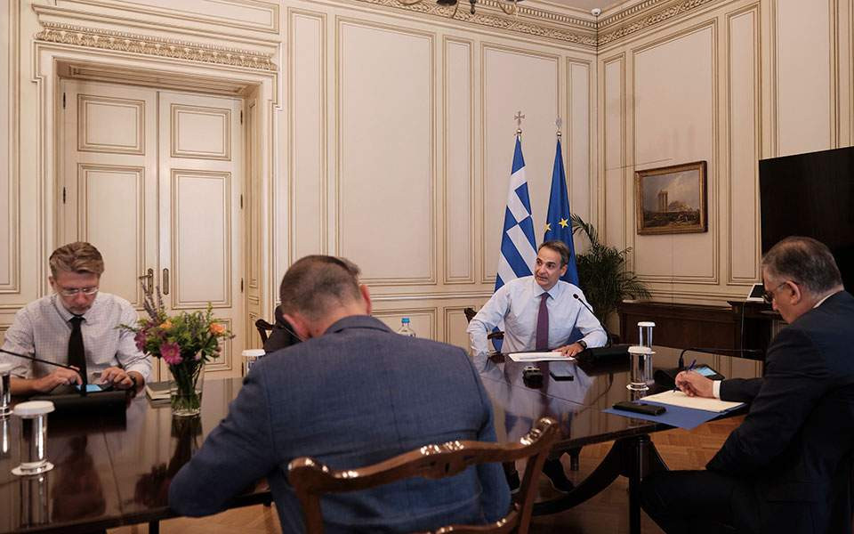 Κορωνοϊός: Ελέγχους «χωρίς εκπτώσεις» ζήτησε ο πρωθυπουργός