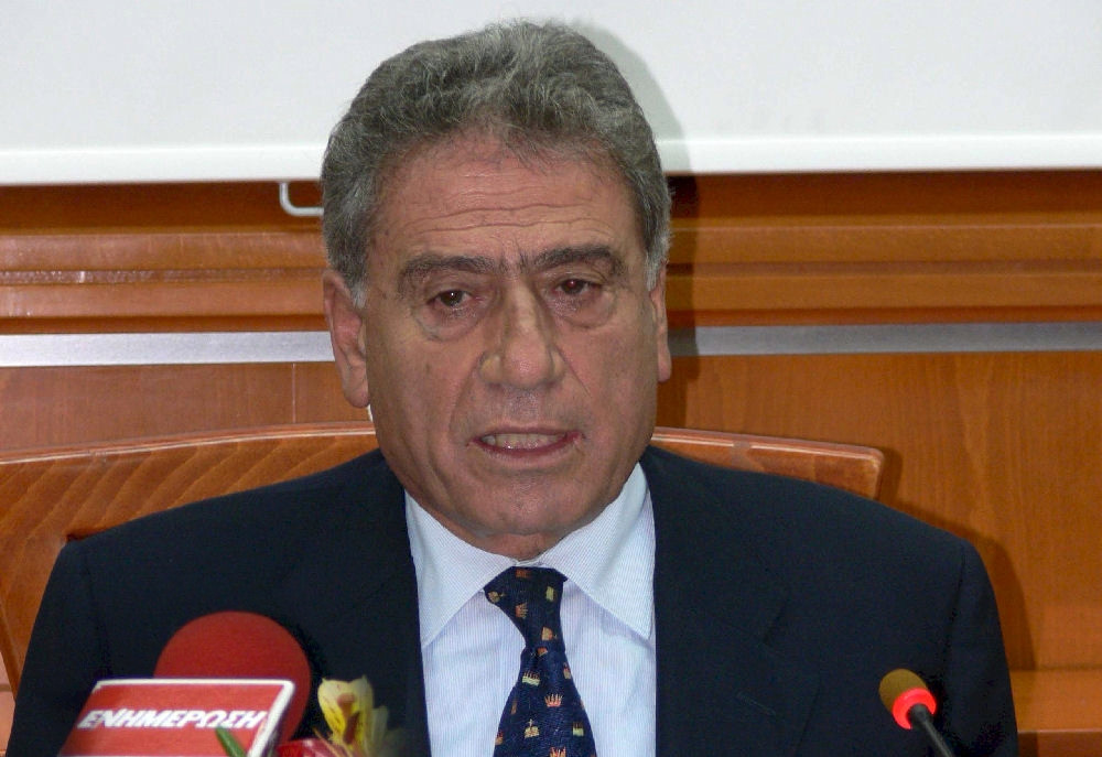 Στηρίζω Κράτσα, λέει ο Σπύρου. Κανείς δεν έχει το δικαίωμα να μιλάει εξ΄ ονόματός μου και ερήμην μου!