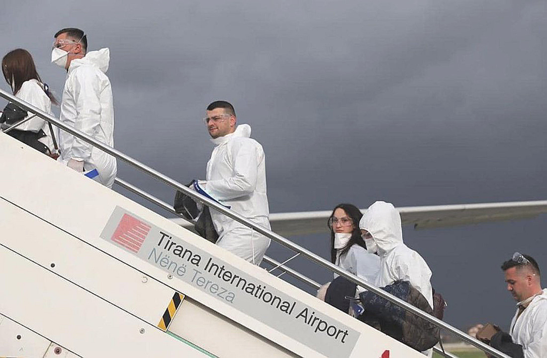 Αλβανοί υγειονομικοί, εθελοντές στην Ιταλία