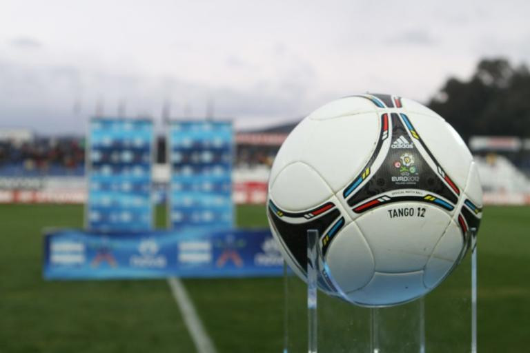 Αναγκαία η έναρξη των πρωταθλημάτων της Superleague 2 και Football League