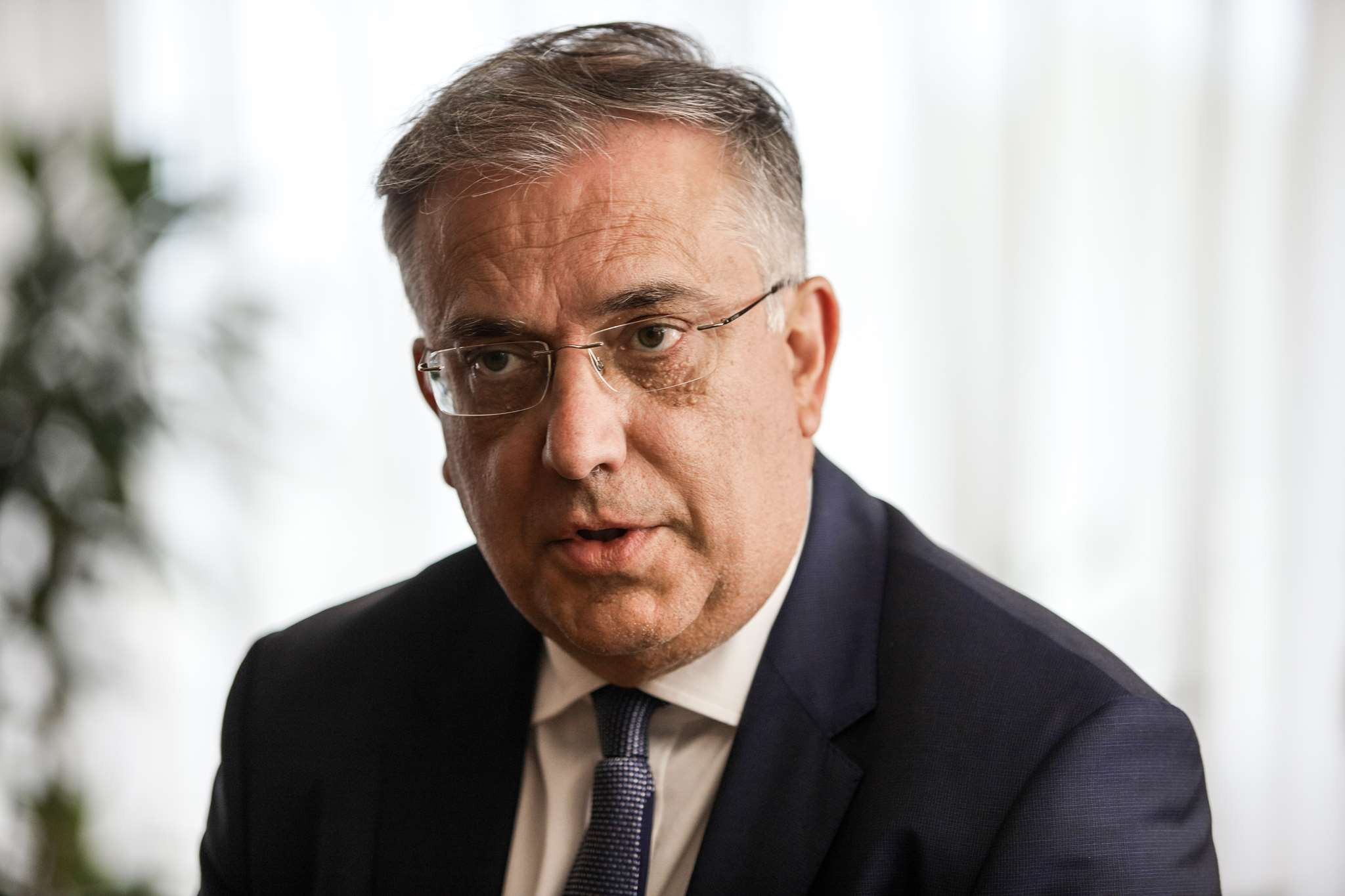 Θεοδωρικάκος: «19.700 προσλήψεις στο Δημόσιο & 8.000 στους ΟΤΑ»