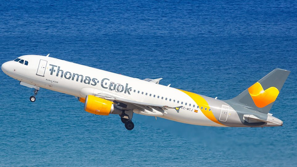 Κατέρρευσε η Thomas Cook - Κήρυξε πτώχευση - Στον «αέρα» 600.000 τουρίστες