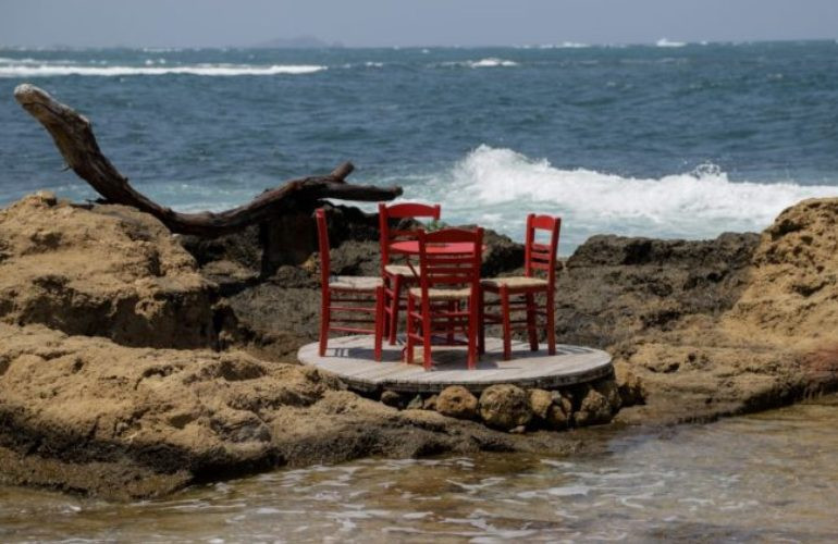 Αυλωνίτης: «Κρίσιμη η διακομματική συνεννόηση για τον Τουρισμό του 2021»