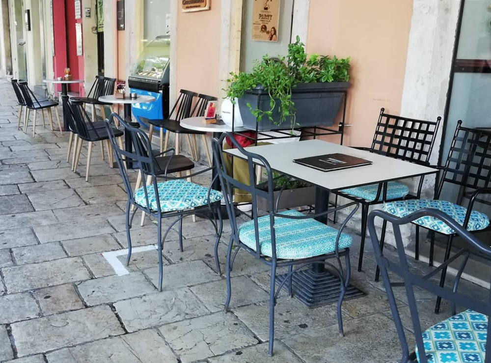 Πότε υποβάλλονται οι αιτήσεις για άδεια κοινόχρηστων χώρων