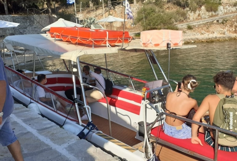 Βλάβη στο καραβάκι για Βίδο, με θαλάσσιο ταξί οι μετακινήσεις