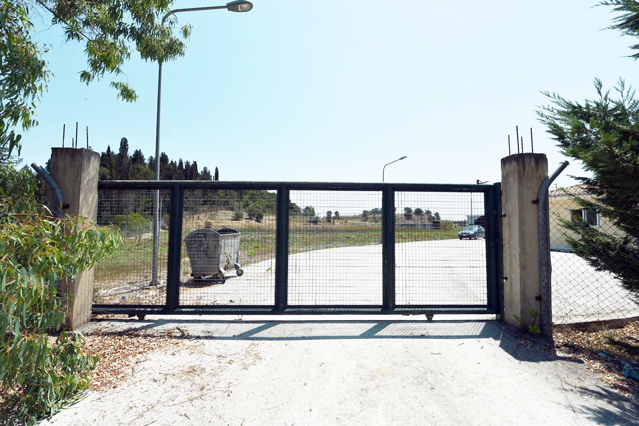 Το «Αλεύχιμον» κατηγορεί την Υδραίου ότι απαγόρευσε την είσοδο του Διευθ. Περιβάλλοντος στον ΧΥΤΥ Λευκίμμης