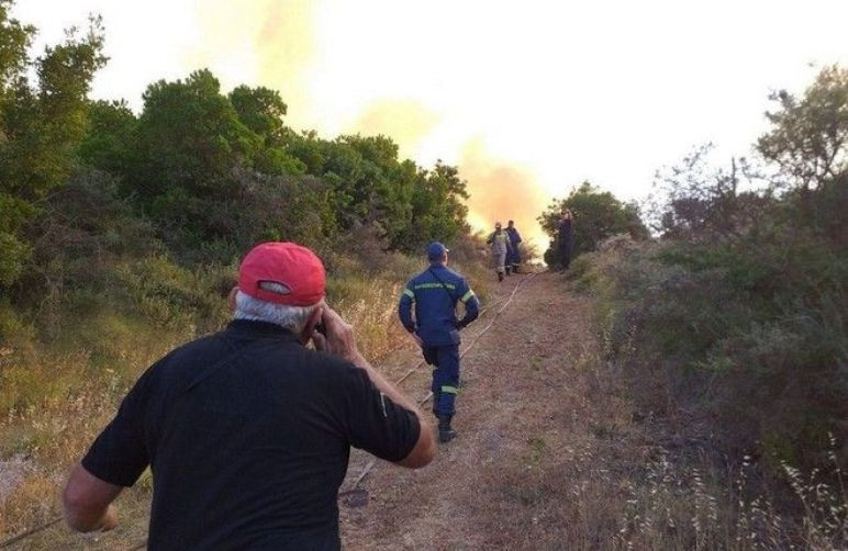 Δασική πυρκαγιά στον Σκοπό Ζακύνθου